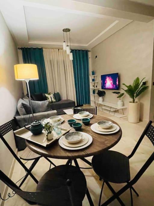 Appartement Luxueux Au Centre De Marrakech Маракеш Екстериор снимка