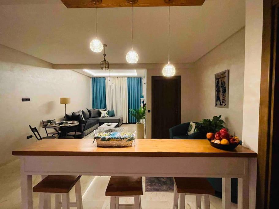 Appartement Luxueux Au Centre De Marrakech Маракеш Екстериор снимка